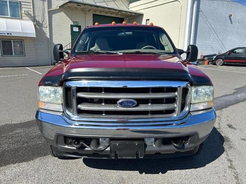 Red 2003 Ford F-250 King Ranch