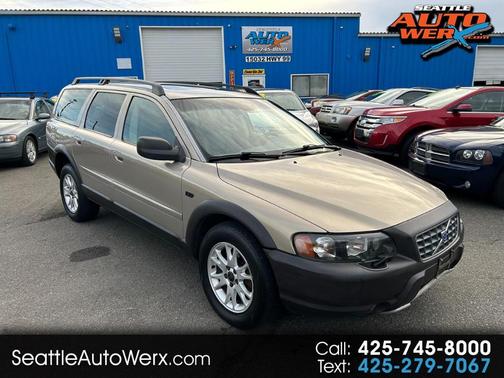 2004 Volvo XC70 