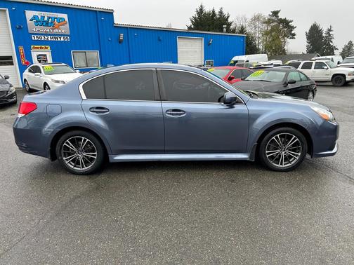 2013 Subaru Legacy 2.5i Limited
