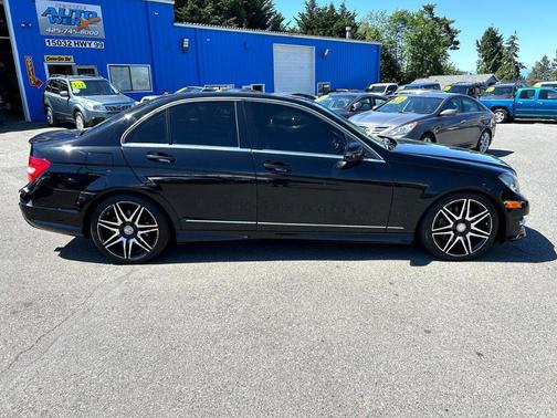 2013 Mercedes-Benz C-Class C 300 4MATIC Sport