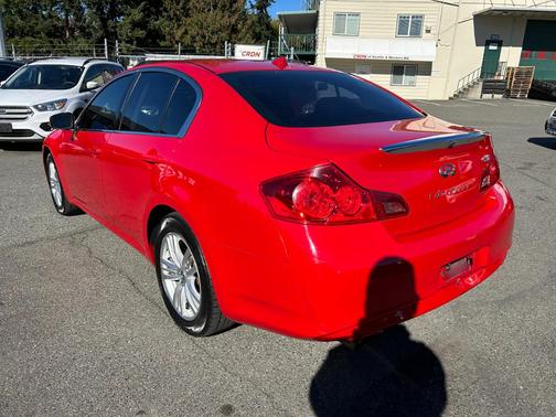 2010 INFINITI G37x Base