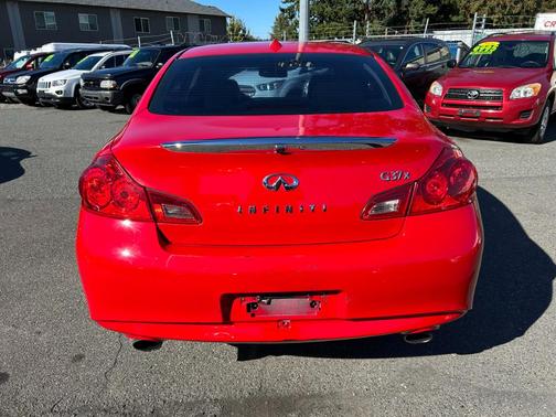 2010 INFINITI G37x Base
