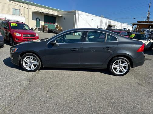 2015 Volvo S60 T5 Premier
