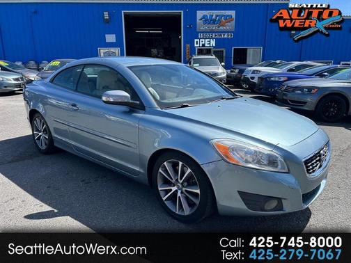 Celestial Blue Pearl Metallic 2012 Volvo C70 T5