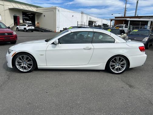 2010 BMW 328 i