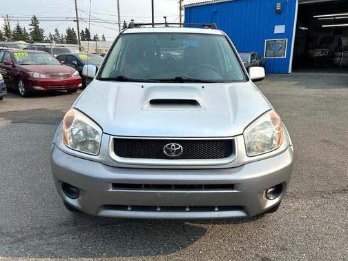 2005 Toyota RAV4 Base