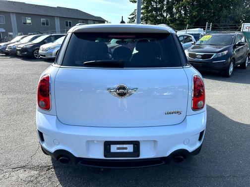 2012 MINI Cooper S Countryman Base
