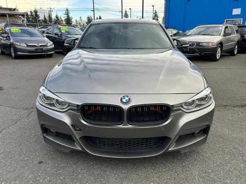 2016 BMW 328 i xDrive SULEV