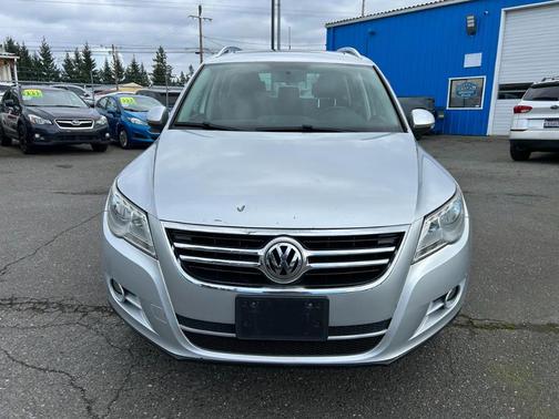 2011 Volkswagen Tiguan S