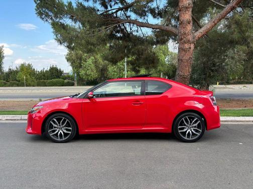 2014 Scion tC Base