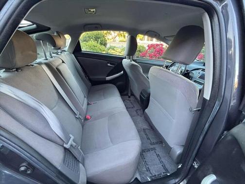 2014 Toyota Prius Plug-in Advanced