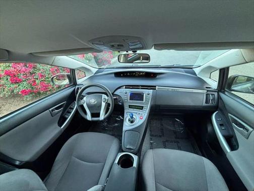 2014 Toyota Prius Plug-in Advanced