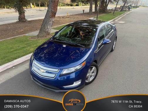 2012 Chevrolet Volt Base