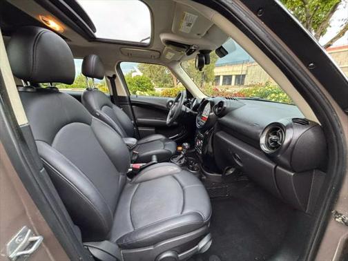 2014 MINI Countryman Cooper S