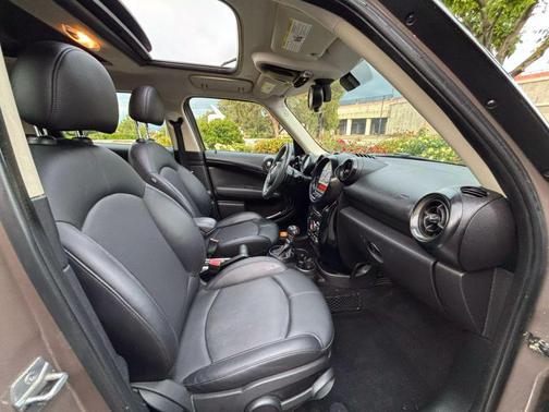 2014 MINI Countryman Cooper S