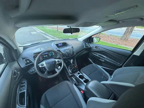 2014 Ford Escape S