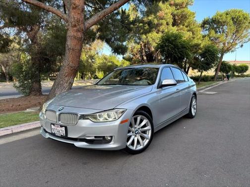 2012 BMW 328 328i Sedan 4D