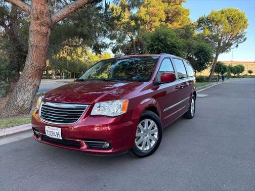 2015 Chrysler Town & Country Touring