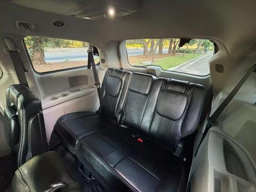 2015 Chrysler Town & Country Touring