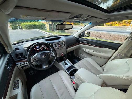 2014 Subaru Legacy Limited