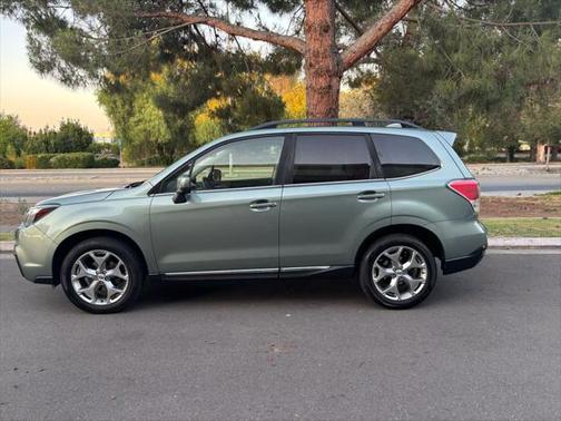 2017 Subaru Forester 2.5i Touring