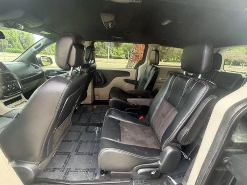 2020 Dodge Grand Caravan SXT