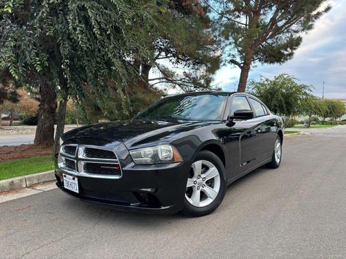 2013 Dodge Charger SE