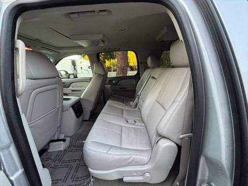 2013 GMC Yukon XL 1500 SLT