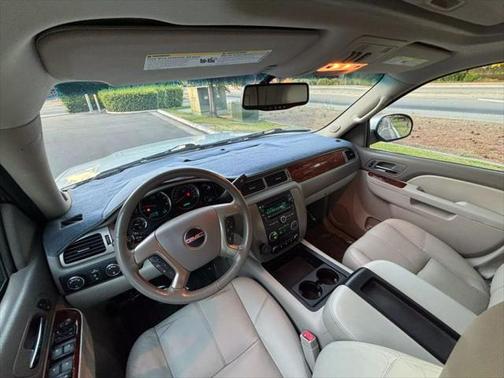 2013 GMC Yukon XL 1500 SLT