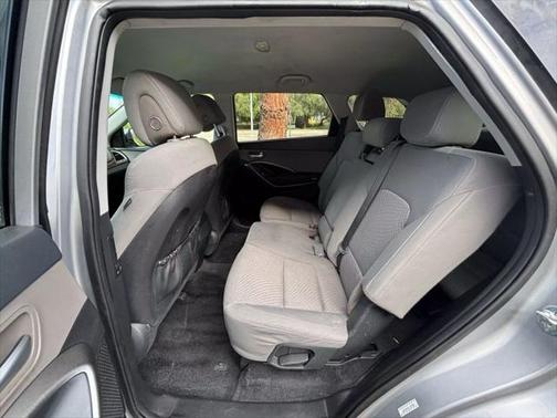 2019 Hyundai Santa Fe XL SE