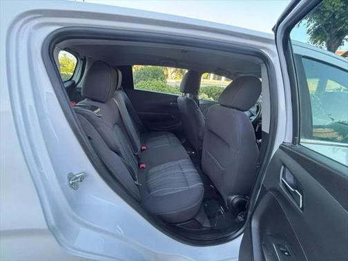 2012 Chevrolet Sonic 2LT