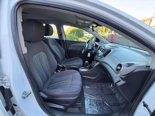 2012 Chevrolet Sonic 2LT