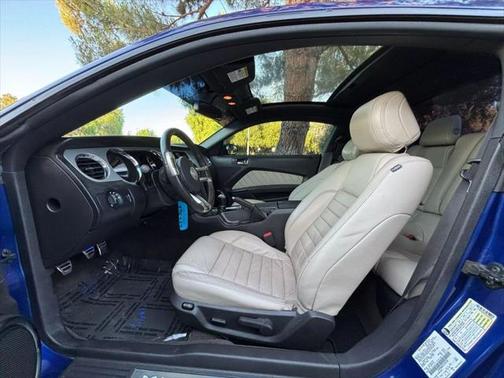 2014 Ford Mustang V6 Premium