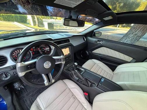 2014 Ford Mustang V6 Premium