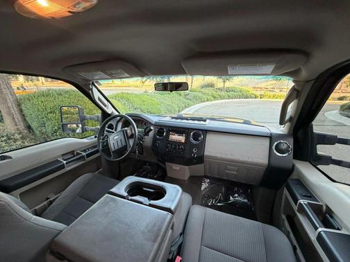 Maroon 2010 Ford F-350 XLT