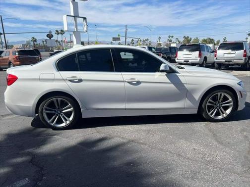 2017 BMW 330 330i Sedan 4D