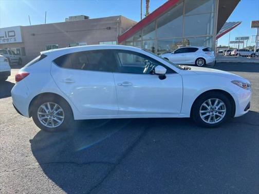 2016 Mazda Mazda3 i Touring
