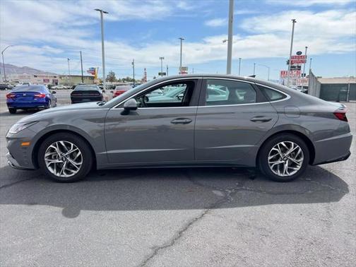 2021 Hyundai SONATA SEL