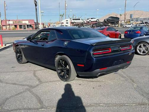 2017 Dodge Challenger SXT