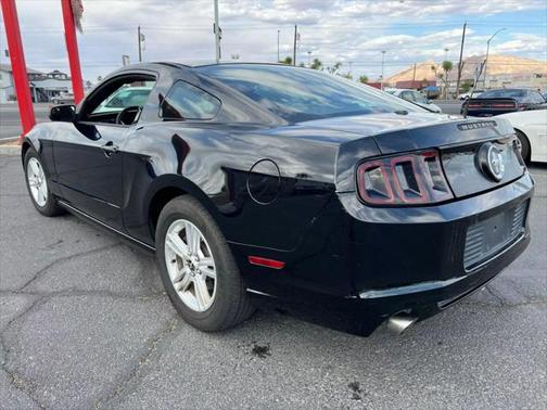 2014 Ford Mustang V6