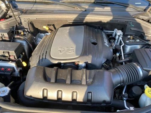 2011 Jeep Grand Cherokee Overland for sale in Burien, WA - image 23