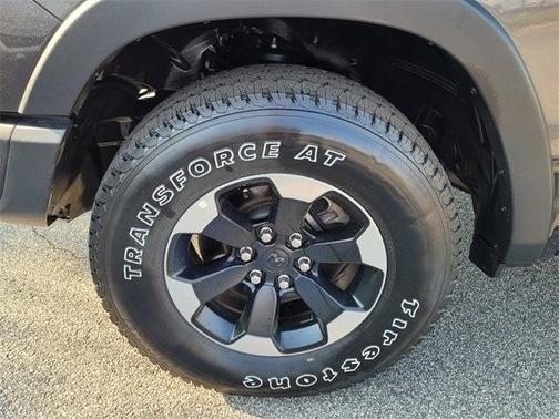 Photo 4 of 20 of 2020 RAM 1500 Rebel