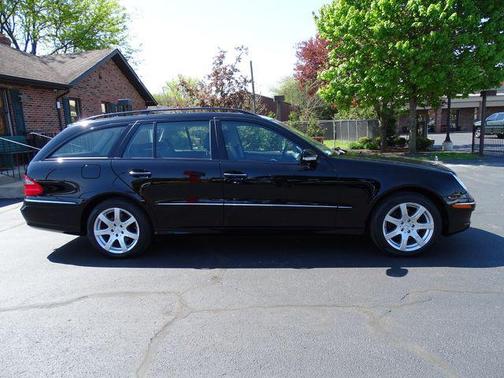 Black 2007 Mercedes-Benz E-Class 4MATIC