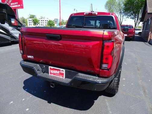 Radiant Red Tintcoat 2024 Chevrolet Colorado ZR2