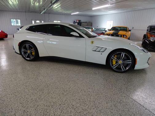 2019 Ferrari GTC4Lusso V12