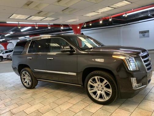 2018 Cadillac Escalade Premium Luxury