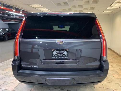 2018 Cadillac Escalade Premium Luxury
