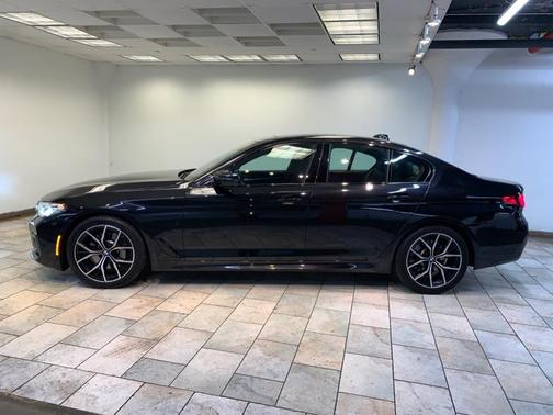 2022 BMW 530 i xDrive