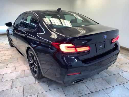 2022 BMW 530 i xDrive