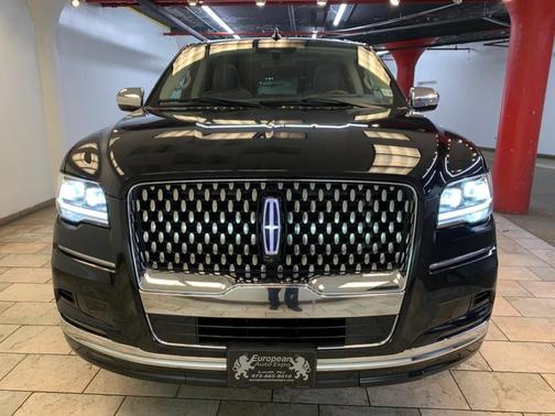 2022 Lincoln Navigator Black Label